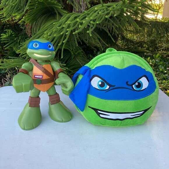 Other - Teenage Mutant Ninja Turtle Action Figure and Pillow x Backpack Leonardo
